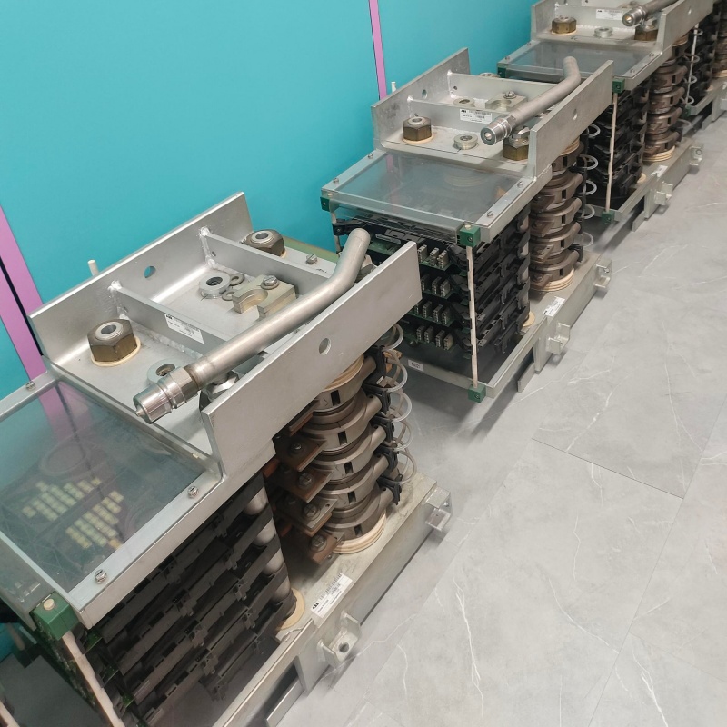 ABB S-093N 3BHB009885R0021